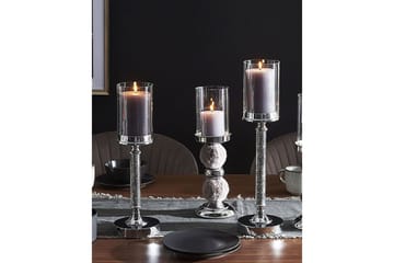 Ljusstake Abbeville Silver, 13x13x48 cm - Silver, 13x13x48 cm - Inredning - Ljus & dofter - Ljusstakar & ljuslyktor