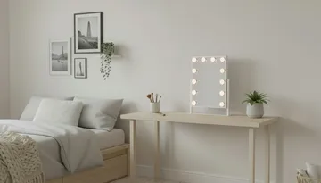 Glow Liten Sminkspegel på fot 36,5 cm med LED Belysning/Lampor Holywood spegel - Vit - Inredning - Spegel - Spegel med belysning