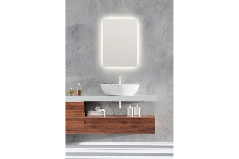 Spegel Franzi med LED-belysning 50x70 cm - Mirrors and more - Inredning - Spegel - Hallspegel
