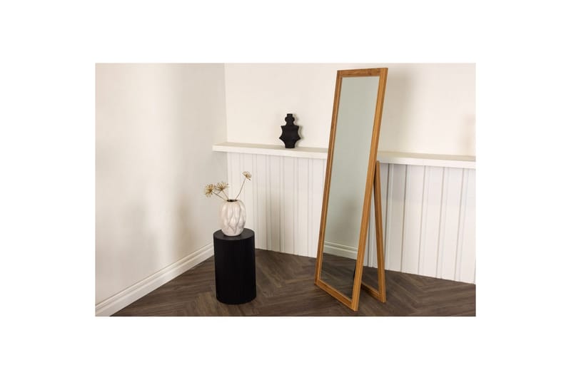 Vägghängd spegel Sebring - Valnöt - Inredning - Spegel - Hallspegel