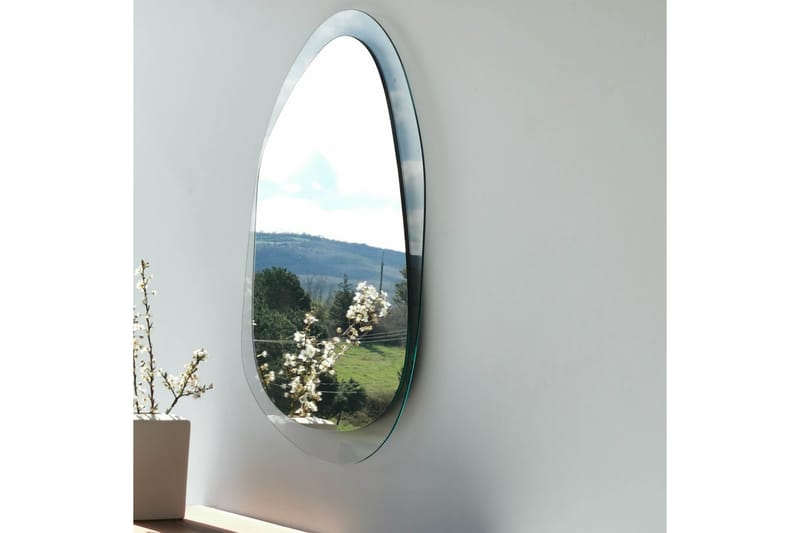 Asymmetrisk Väggspegel Banize 55x75 cm - Härdat Glas - Inredning - Spegel - Väggspegel