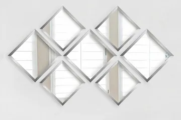 Sarata Spegel - Silver - Inredning - Spegel - Väggspegel