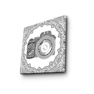 Canvastavla 45x45 cm - Detaljerad illustration av en kamera omgiven av ornamentala mönster - Svart / Vitt - Inredning - Tavlor & posters - Canvastavla