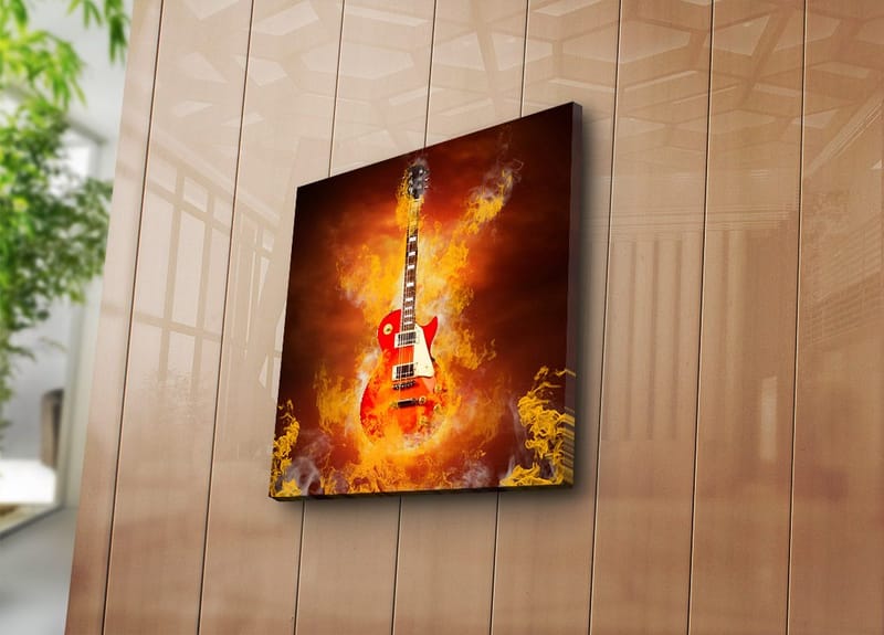 Canvastavla 45x45 cm - Eldig gitarr i en dramatisk komposition - Röd / Orange / Gul - Inredning - Tavlor & posters - Canvastavla