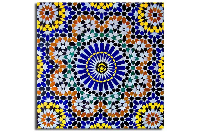 Canvastavla 45x45 cm - Färgglad mandala med geometriska mönster - Blå / Gul / Orange - Inredning - Tavlor & posters - Canvastavla