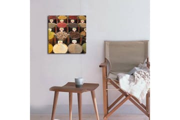 Canvastavla 45x45 cm - Färgglada kryddburkar i en marknadsställning - Röd / Gul / Brun - Inredning - Tavlor & posters - Canvastavla