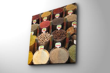 Canvastavla 45x45 cm - Färgglada kryddburkar i en marknadsställning - Röd / Gul / Brun - Inredning - Tavlor & posters - Canvastavla