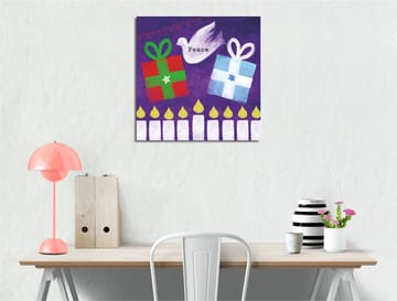 Canvastavla 45x45 cm - Färgglada presenter med en fredsduva i en lekfull komposition - Grön / Röd / Lila - Inredning - Tavlor & posters - Canvastavla