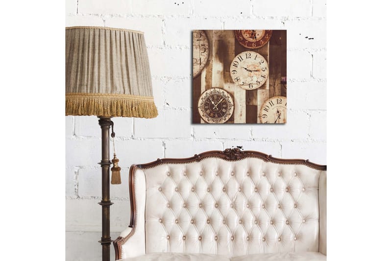 Canvastavla 45x45 cm - Flera vintage väggur i olika storlekar och stilar - Beige / Brunt / Svart - Inredning - Tavlor & posters - Canvastavla