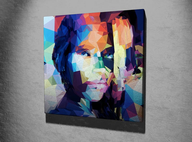 Canvastavla 45x45 cm - Geometrisk porträtt av en kvinna i färgglad stil - Blå / Röd / Grön - Inredning - Tavlor & posters - Canvastavla