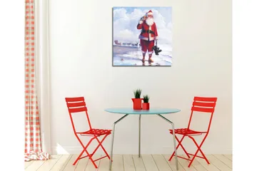 Canvastavla 45x45 cm - Glad tomte vid havet med stövlar i handen - Röd / Vit / Blå - Inredning - Tavlor & posters - Canvastavla