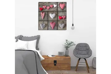 Canvastavla 45x45 cm - Hängande hjärtan i olika mönster och färger - Röd / Grå / Vit - Inredning - Tavlor & posters - Canvastavla