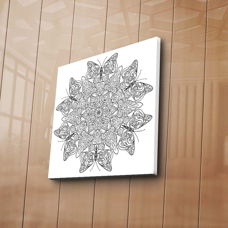 Canvastavla 45x45 cm - Intrikat mandala med fjärilar och blommor - Svart / Vitt - Inredning - Tavlor & posters - Canvastavla