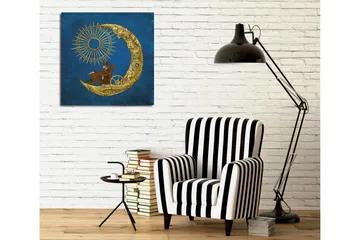 Canvastavla 45x45 cm - Man som sitter på en måne med solstrålar i bakgrunden - Blå / Guld - Inredning - Tavlor & posters - Canvastavla