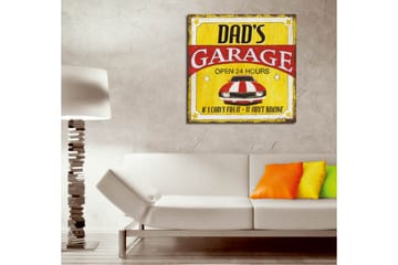 Canvastavla 45x45 cm - Retro skylt med en röd och vit randig bil - Röd / Gul / Vit - Inredning - Tavlor & posters - Canvastavla