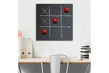 Canvastavla 45x45 cm - Spelplan för tre i rad med hjärtan som spelpjäser - Röd / Vit / Svart - Inredning - Tavlor & posters - Canvastavla
