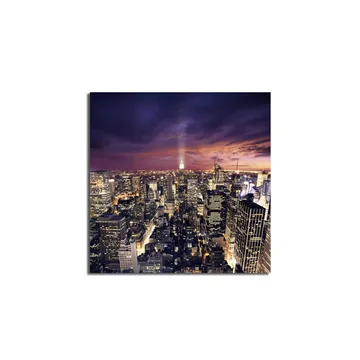 Canvastavla 45x45 cm - Storslagen vy över en stad i skymning med glittrande ljus - Mörkblå / Lila / Guld - Inredning - Tavlor & posters - Canvastavla