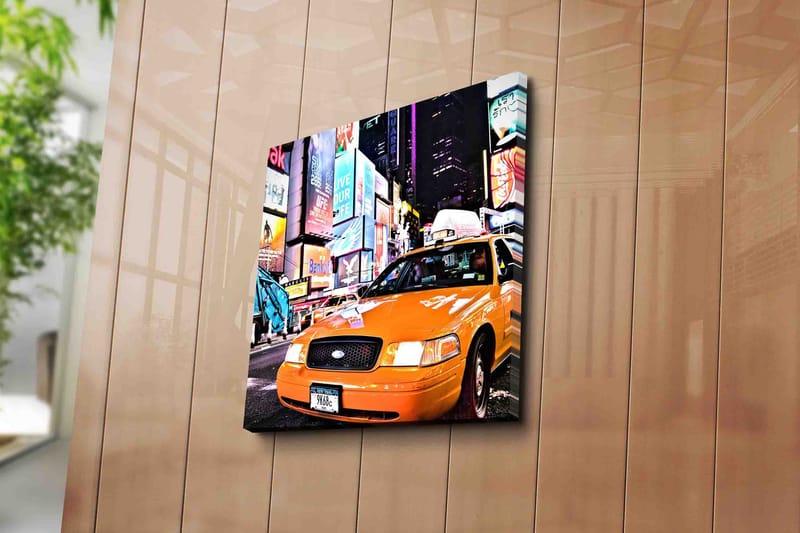 Canvastavla 45x45 cm - Taxis i neonupplysta stadsmiljö - Orange / Svart / Blå - Inredning - Tavlor & posters - Canvastavla