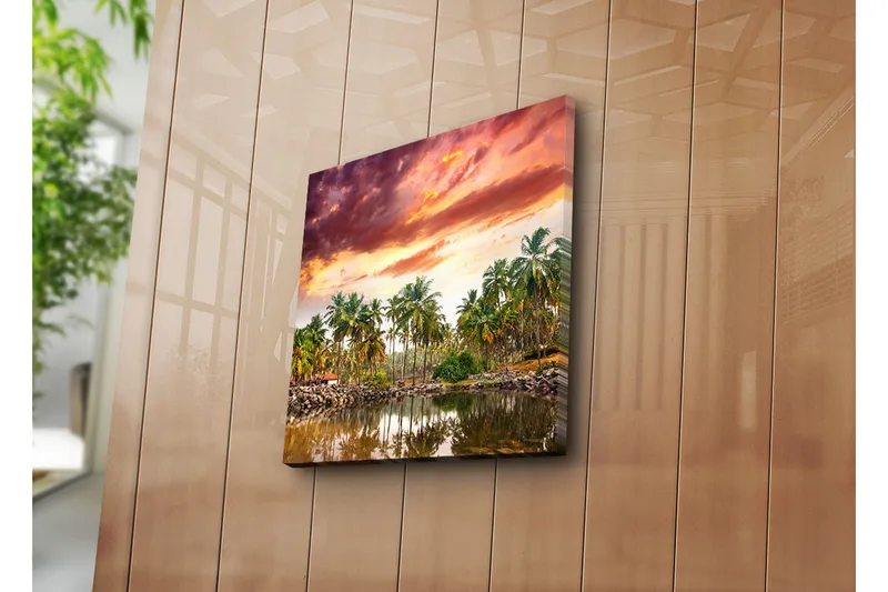 Canvastavla 45x45 cm - Tropisk landskap med palmer vid en spegelblanka sjö i solnedgångens ljus - Grön / Orange / Lila - Inredning - Tavlor & posters - Canvastavla