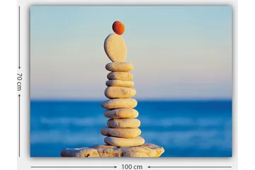 Canvastavla 70x100 cm - Balanserad stapel av stenar med en röd sten på toppen - Ljusgrå / Beige / Röd - Inredning - Tavlor & posters - Canvastavla