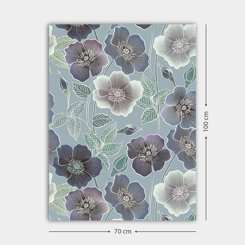 Canvastavla 70x100 cm - Blommor i olika nyanser av blått och lila med detaljerade bladverk - Mörkblå / Ljusblå / Lila - Inredning - Tavlor & posters - Canvastavla