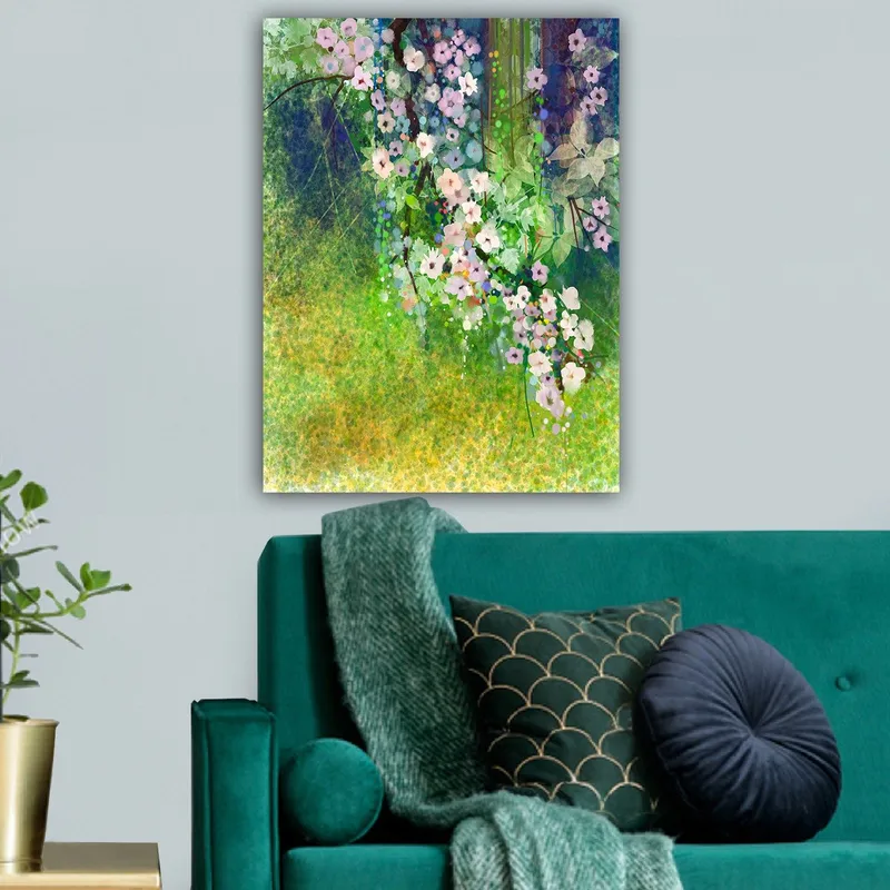 Canvastavla 70x100 cm - Blomstrande grenar med rosa och vita blommor i en grönskande miljö - Rosa / Grön / Vit - Inredning - Tavlor & posters - Canvastavla