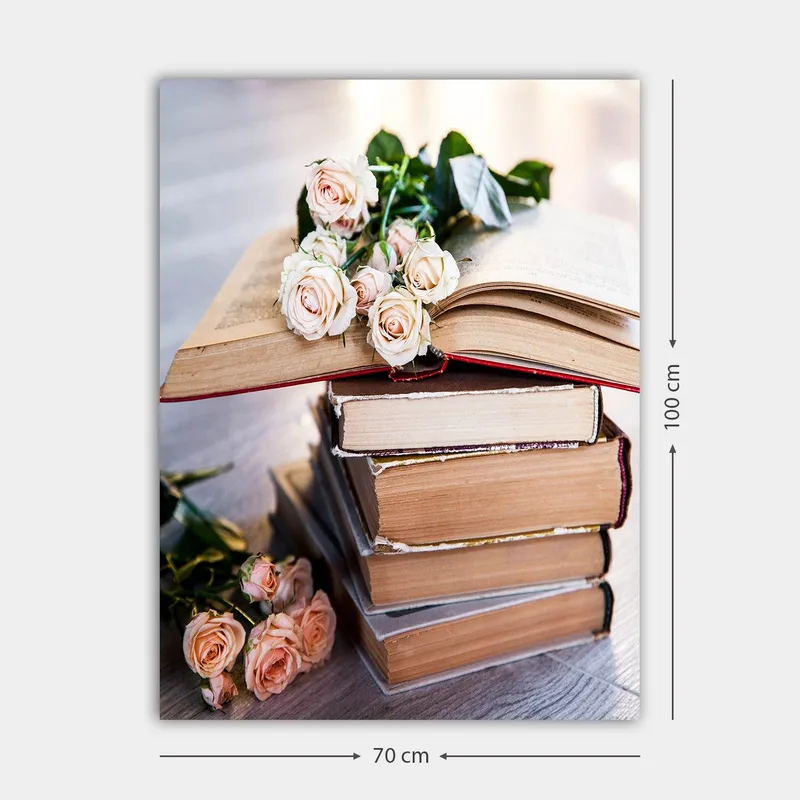 Canvastavla 70x100 cm - Bukett av rosor ligger på en hög av böcker - Ljusrosa / Beige / Brun - Inredning - Tavlor & posters - Canvastavla