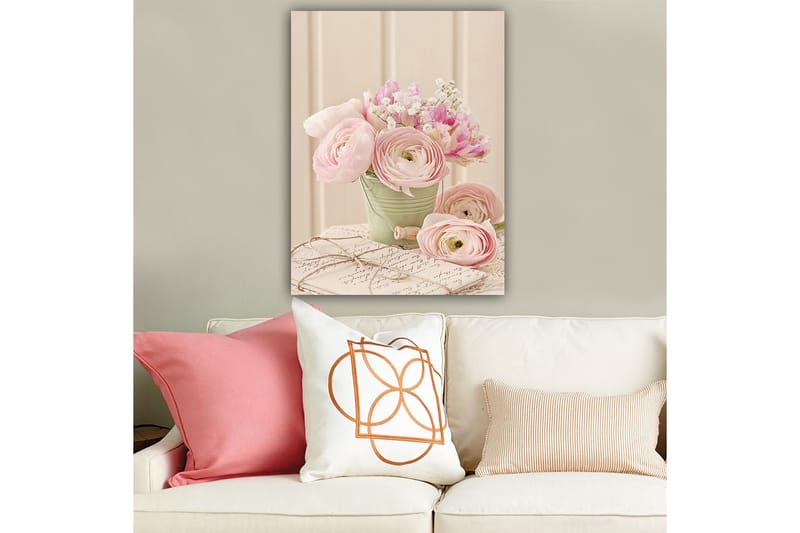 Canvastavla 70x100 cm - Bukett med rosa ranunkler i en grön kruka - Rosa / Grön / Vit - Inredning - Tavlor & posters - Canvastavla