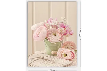 Canvastavla 70x100 cm - Bukett med rosa ranunkler i en grön kruka - Rosa / Grön / Vit - Inredning - Tavlor & posters - Canvastavla