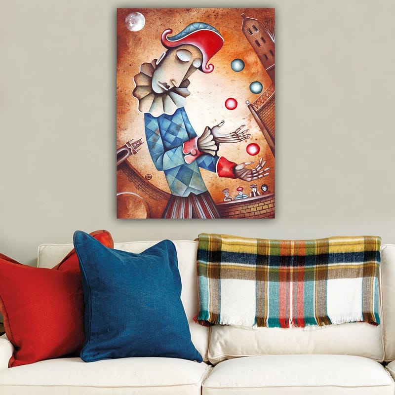 Canvastavla 70x100 cm - Clown som jonglerar med färgglada bollar - Blå / Röd / Beige - Inredning - Tavlor & posters - Canvastavla