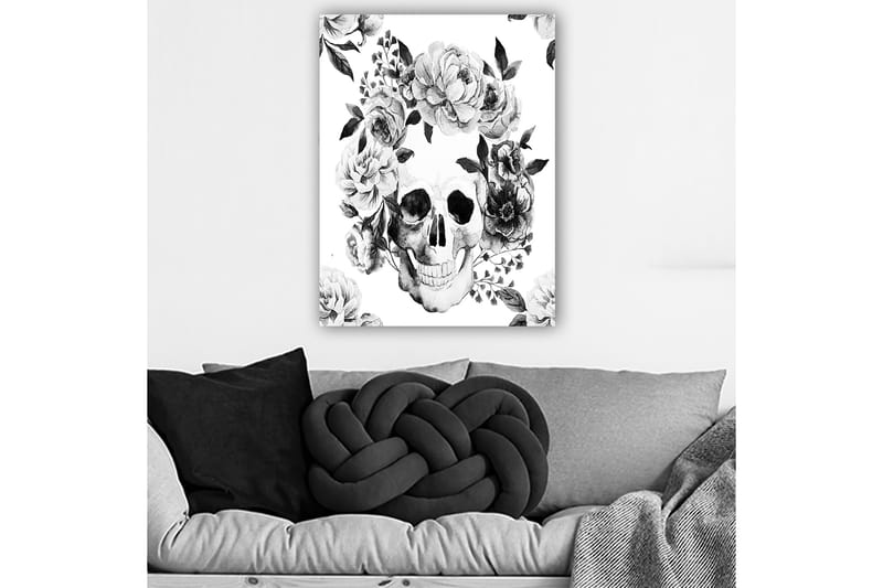 Canvastavla 70x100 cm - Dödskalle omgiven av vackra blommor i svart och vitt - Svart / Vitt / Grått - Inredning - Tavlor & posters - Canvastavla