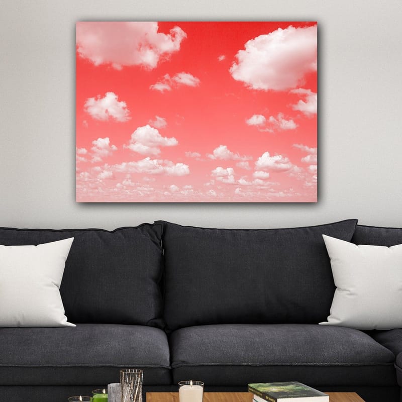 Canvastavla 70x100 cm - Dramatisk himmel med vita moln mot en rödaktig bakgrund - Röd / Vit - Inredning - Tavlor & posters - Canvastavla