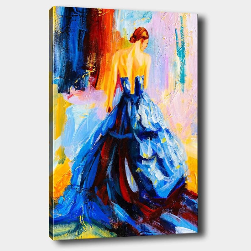 Canvastavla 70x100 cm - Elegant kvinna i en vacker klänning som står med ryggen vänd mot betraktaren, Mörkblå / Röd / Gul