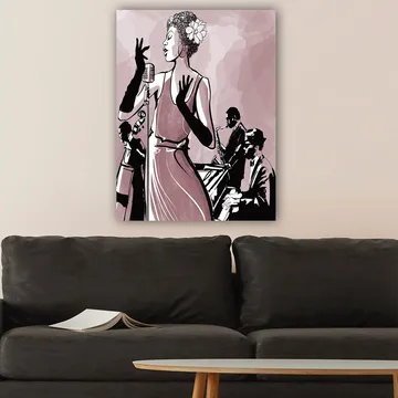 Canvastavla 70x100 cm - Elegant sångerska i fokus, omgiven av musiker som skapar en jazzig atmosfär - Mörk rosa / Svart / Vit - Inredning - Tavlor & posters - Canvastavla