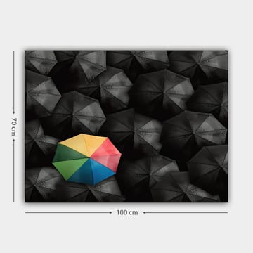 Canvastavla 70x100 cm - Ensam färgglad paraply bland en mängd svarta paraplyer - Svart / Gul / Röd - Inredning - Tavlor & posters - Canvastavla