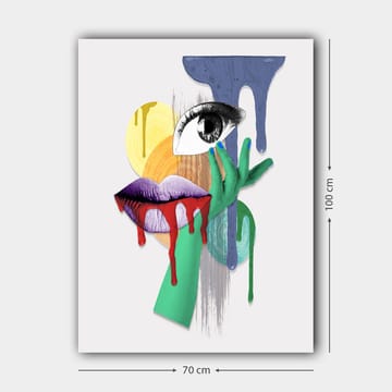 Canvastavla 70x100 cm - Ett surrealistiskt porträtt med en öga, läppar och en hand i livfulla färger - Grön / Lila / Röd - Inredning - Tavlor & posters - Canvastavla