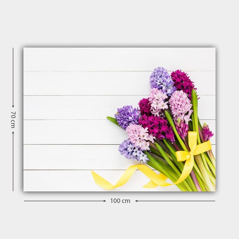 Canvastavla 70x100 cm - Färgglad bukett av hyacinter med en gul rosett - Lila / Rosa / Gul - Inredning - Tavlor & posters - Canvastavla