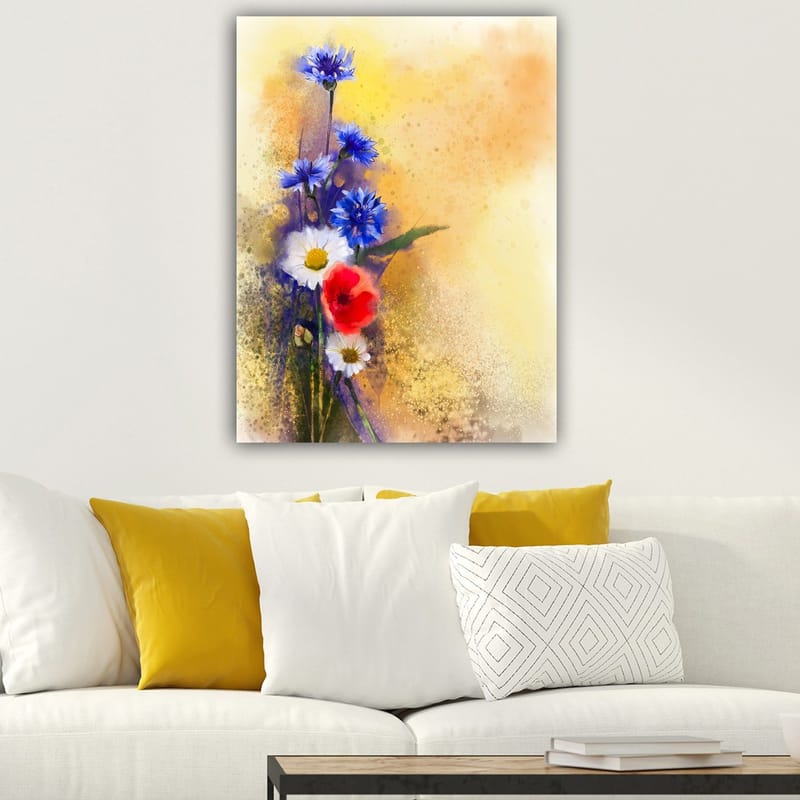 Canvastavla 70x100 cm - Färgglad bukett med blå och röda blommor mot en mjuk, varm bakgrund - Blå / Röd / Vit - Inredning - Tavlor & posters - Canvastavla