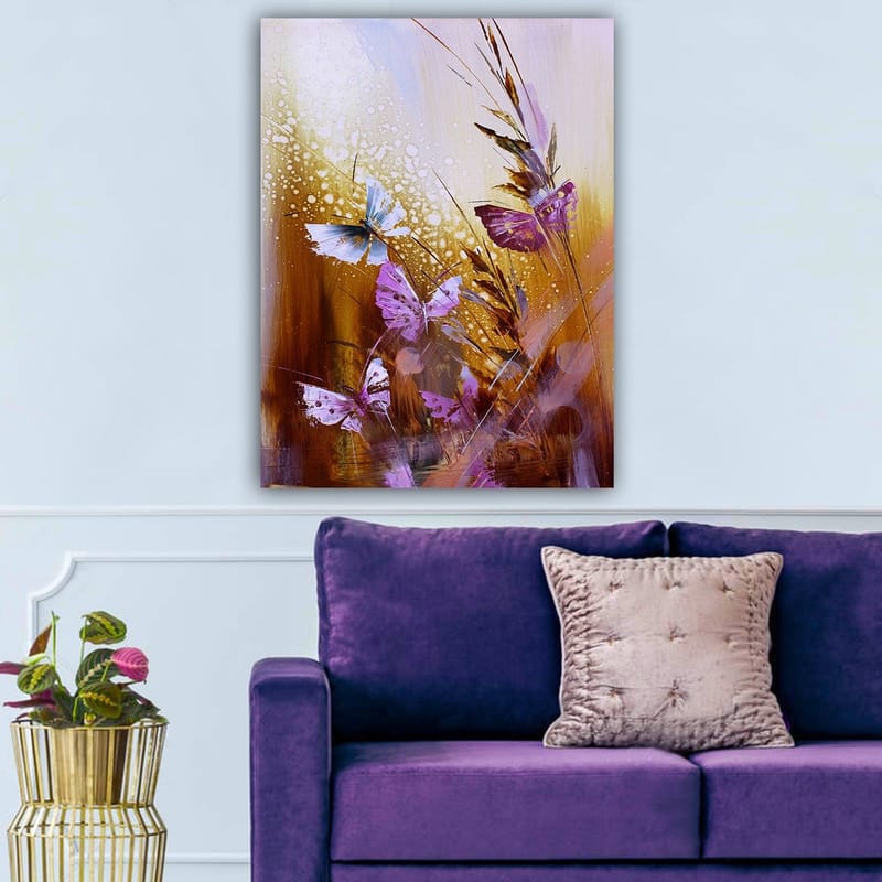 Canvastavla 70x100 cm - Färgglad samling av fjärilar i en naturmiljö - Lila / Blå / Guldbrun - Inredning - Tavlor & posters - Canvastavla