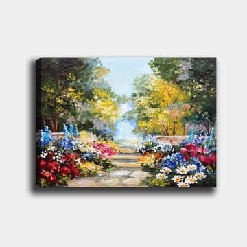 Canvastavla 70x100 cm - Färgglad trädgård med blomsterarrangemang och en stenlagd gång som leder in i en lummig omgivning - Grön / Röd / Blå - Inredning - Tavlor & posters - Canvastavla