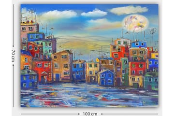 Canvastavla 70x100 cm - Färgglada hus i en stadsmiljö under en klar himmel med en stor måne - Blå / Röd / Gul - Inredning - Tavlor & posters - Canvastavla