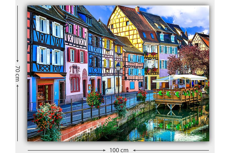 Canvastavla 70x100 cm - Färgglada hus längs en kanal i en pittoresk stadsmiljö - Blå / Rosa / Gul - Inredning - Tavlor & posters - Canvastavla