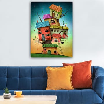 Canvastavla 70x100 cm - Färgglada hus som växer ur ett träd i en fantasifull och lekfull komposition - Röd / Grön / Blå - Inredning - Tavlor & posters - Canvastavla