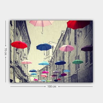 Canvastavla 70x100 cm - Färgglada paraplyer sväva över en grå stadsgata - Röd / Blå / Rosa - Inredning - Tavlor & posters - Canvastavla