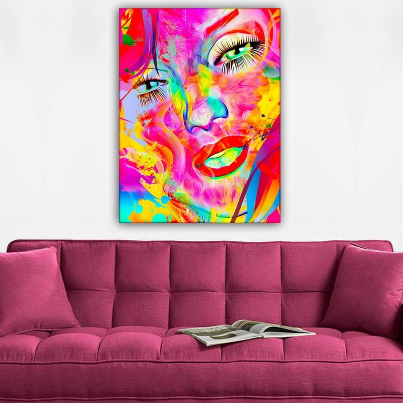 Canvastavla 70x100 cm - Färgstark och abstrakt porträtt av en kvinna med uttrycksfulla ögon och läppar - Rosa / Gul / Grön - Inredning - Tavlor & posters - Canvastavla