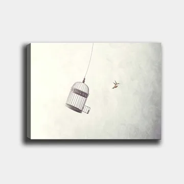 Canvastavla 70x100 cm - Fågelbur hänger i luften med en fågel som flyger i närheten - Grå / Svart / Vit - Inredning - Tavlor & posters - Canvastavla