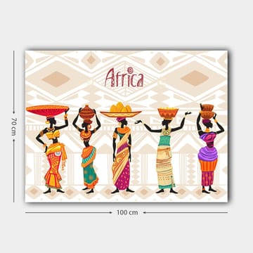 Canvastavla 70x100 cm - Fem kvinnor i traditionella kläder som bär på olika föremål på huvudet, med en afrikansk kulturell bakgrund - Röd / Orange / Grön - Inredning - Tavlor & posters - Canvastavla