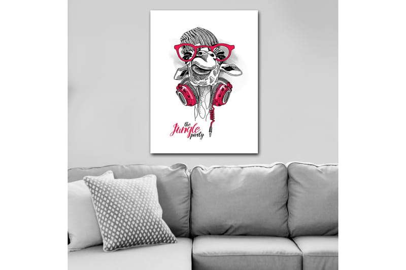 Canvastavla 70x100 cm - Glad giraff med hörlurar och glasögon, som ger en lekfull och modern känsla - Röd / Svart / Vit - Inredning - Tavlor & posters - Canvastavla