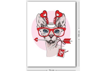 Canvastavla 70x100 cm - Katt med stora glasögon och hjärtformade detaljer, som håller en pil i munnen - Röd / Rosa / Grå - Inredning - Tavlor & posters - Canvastavla