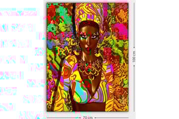 Canvastavla 70x100 cm - Kraftfull kvinna i färgglad klädsel med ett uttrycksfullt ansikte och smycken - Grön / Rosa / Orange - Inredning - Tavlor & posters - Canvastavla